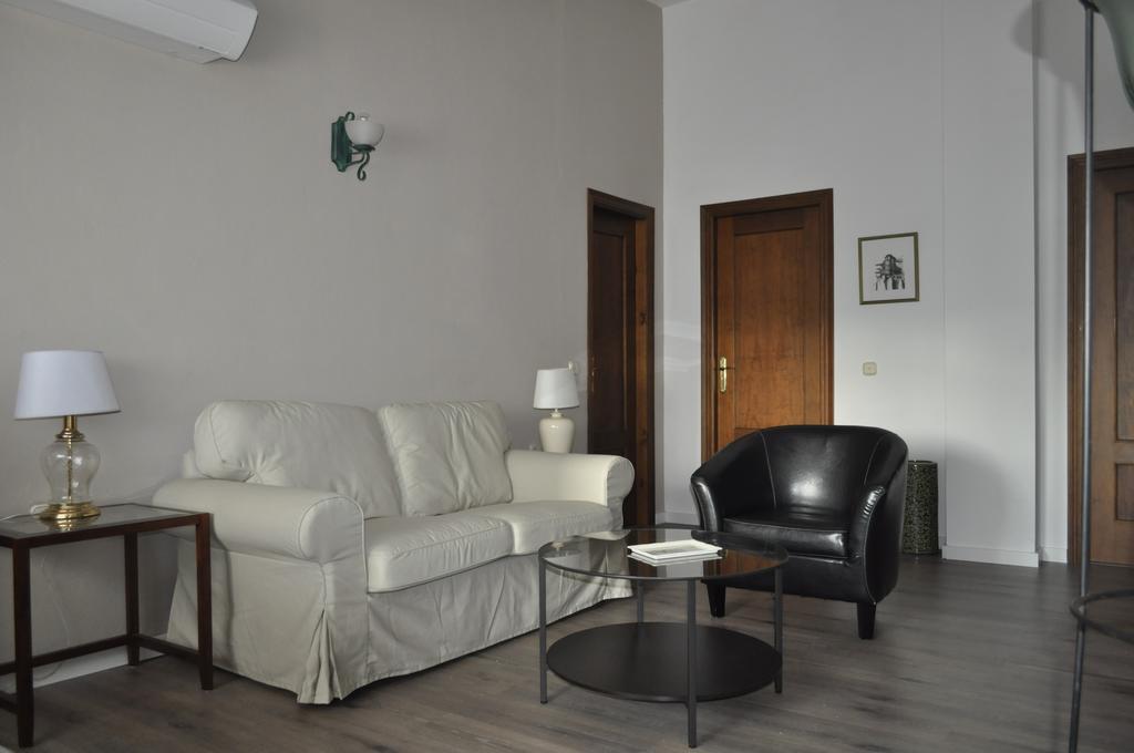 Apartamentos Turisticos Espinel Ronda Pokoj fotografie