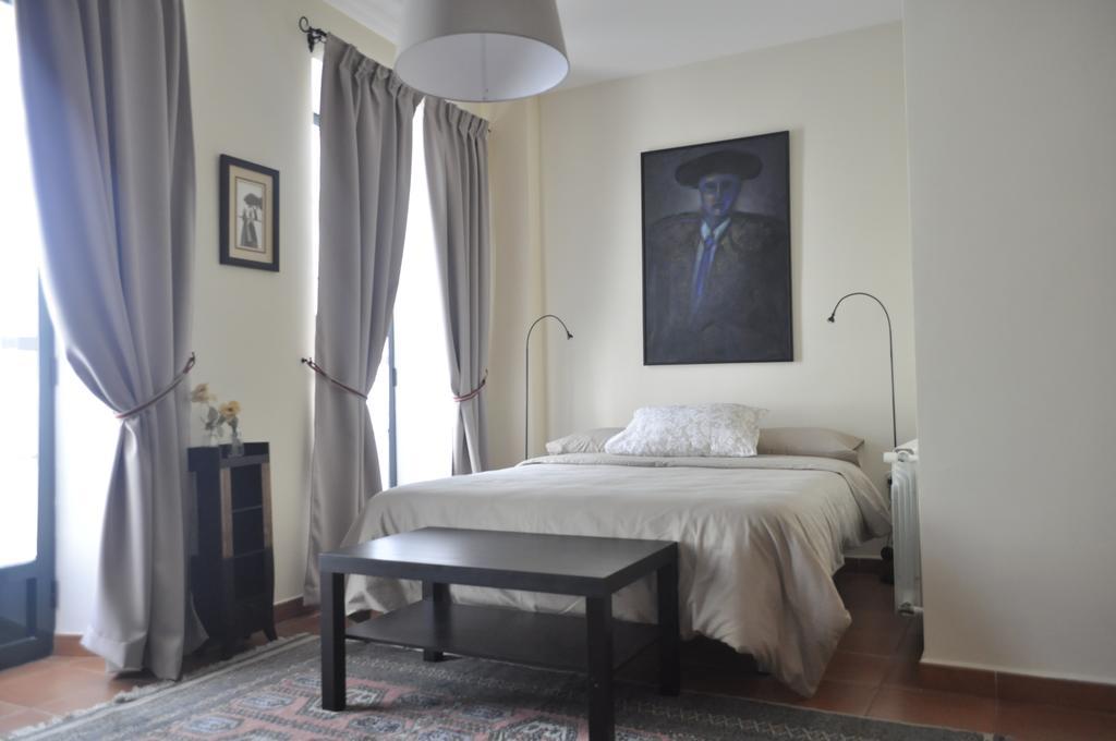 Apartamentos Turisticos Espinel Ronda Pokoj fotografie